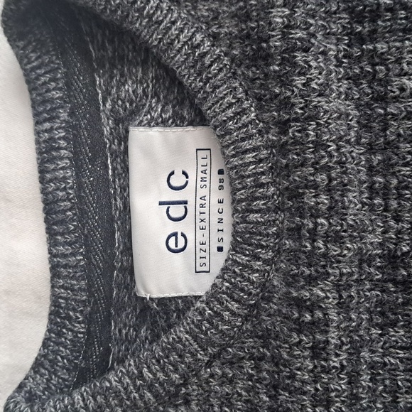 edc sweather size extra small - Picture 2 of 5